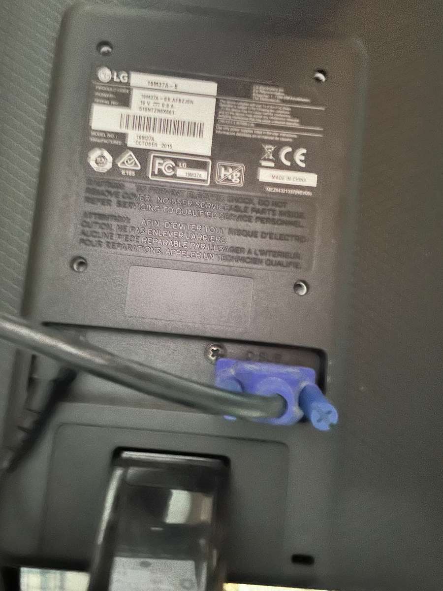 LG 18.5 inch monitor