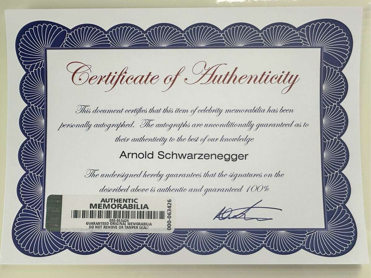 AUTHENTIC AUTOGRAPH BY ARNOLD SCHWARZENEGGER - WITH COA