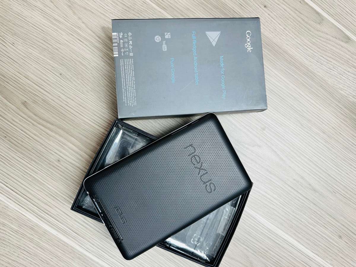 ASUS Google Nexus 7 Android Tablet 3G + WIFI (32gb) - PLEASE READ