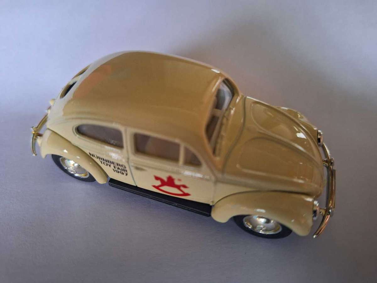 Lledo Days gone vw beetle