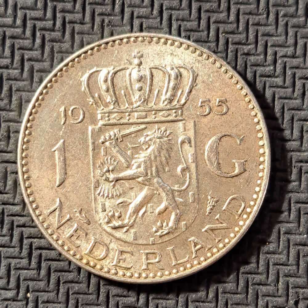 Silver coins, Netherlands, 1 Gulden x 5. One bid takes all