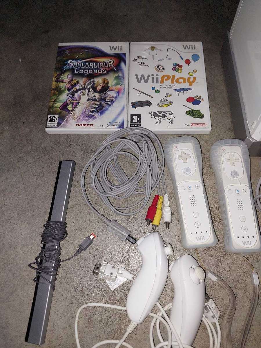 Nintendo Wii Bundle