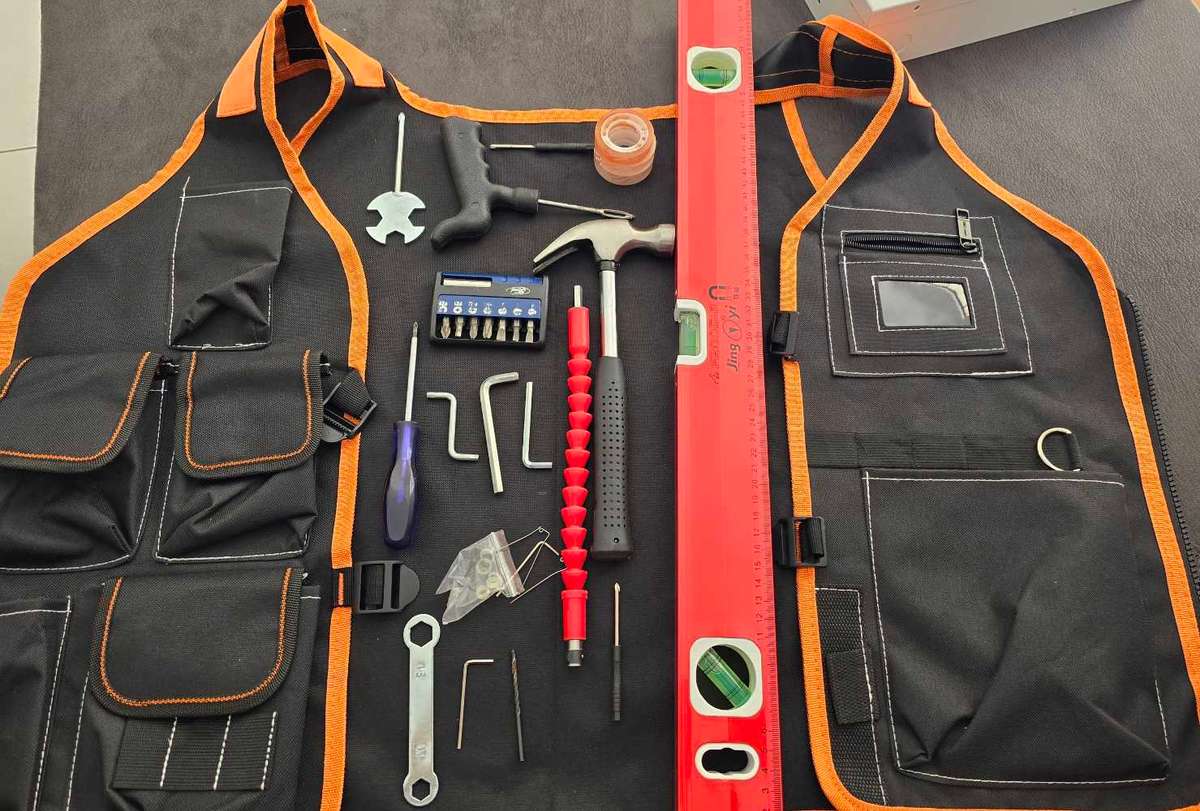 Tool lot and waste coat