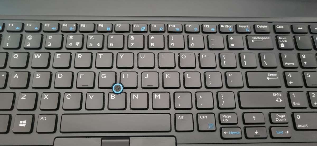 **Bargain**Dell Latitude 5590 12GB RAM 256 GB SSD