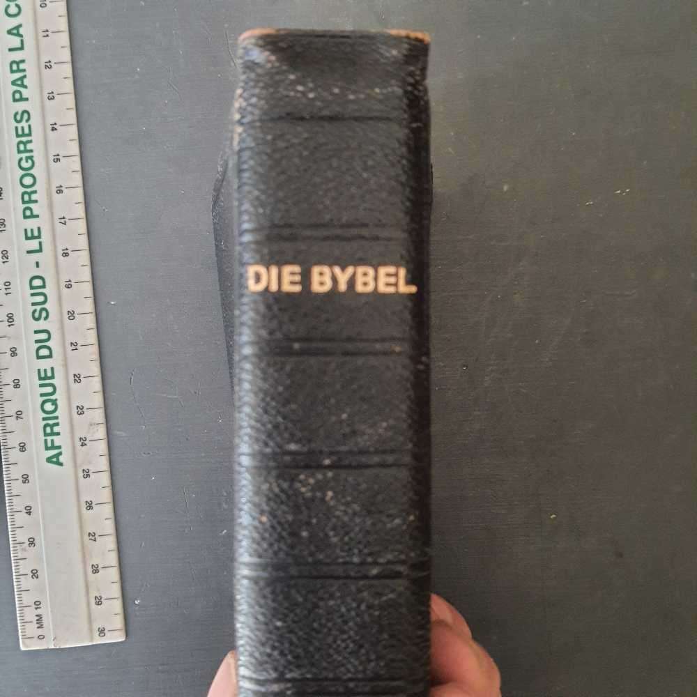 Die Bybel 1963 (23) in good condition book