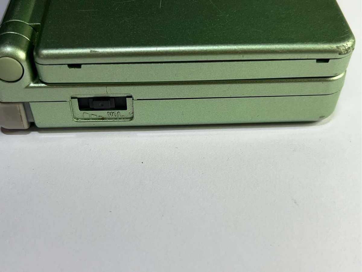 Nintendo Gameboy Advance SP bundle (#2)