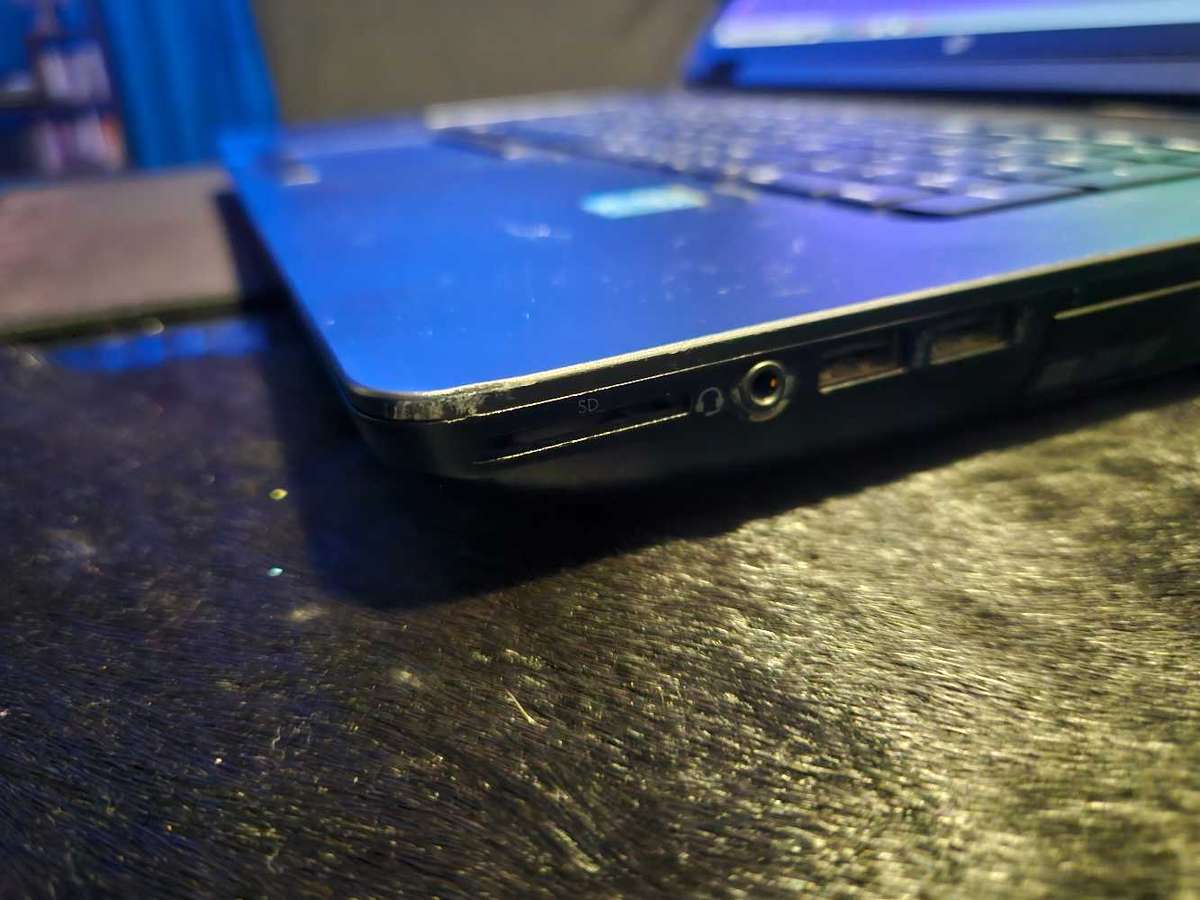 HP ZBOOK GEN 2 SEMI GAMEING