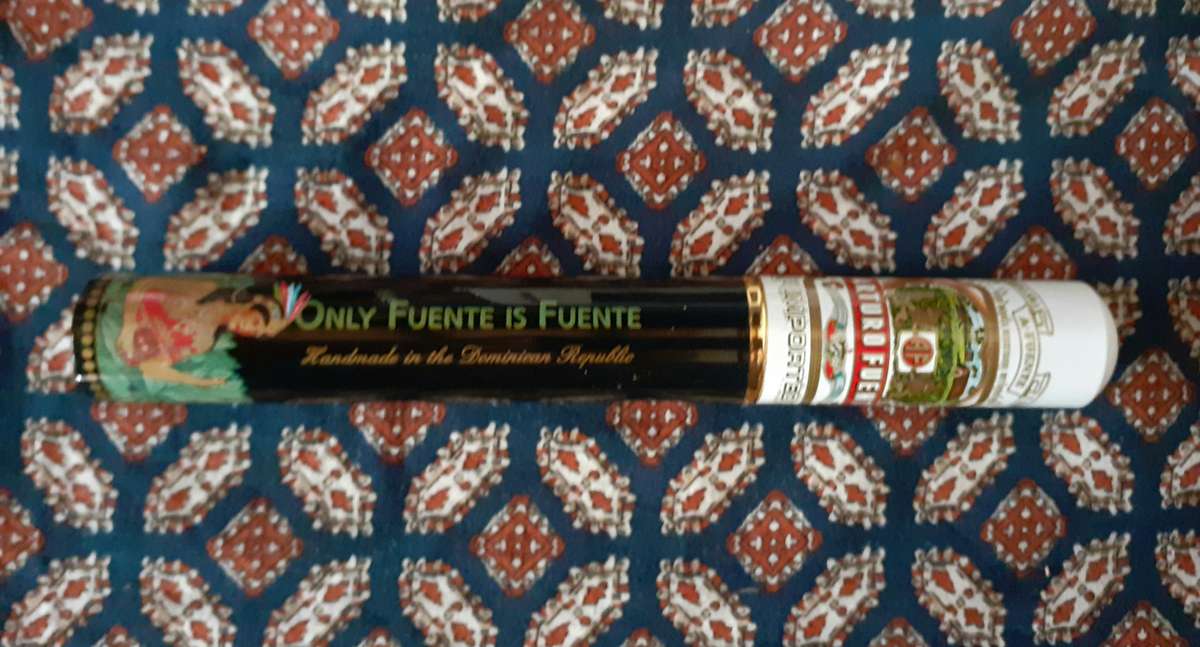 Arturo Fuente Chateau Fuente Empty Cigar Tube