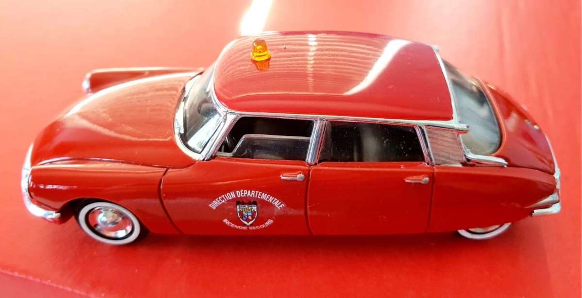 VINTAGE SOLIDO - 1956 CITROEN DS 19 - 1:43 - MADE IN FRANCE