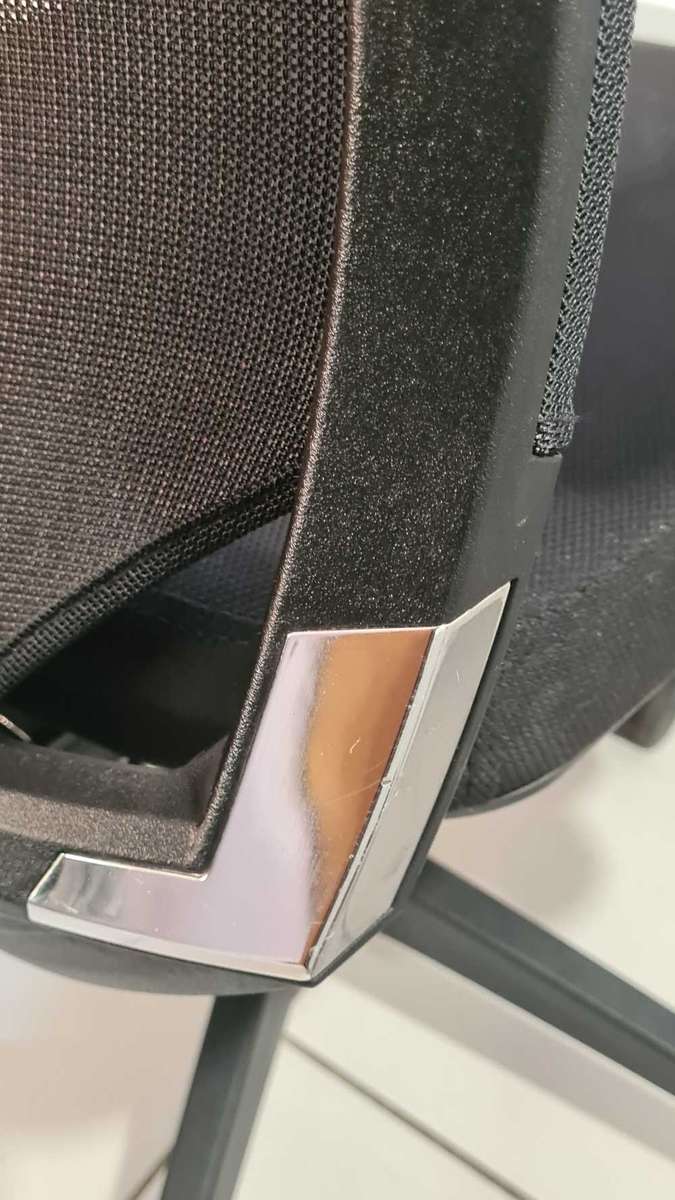 With 3D adjustable Armrests. DHL high back office chair