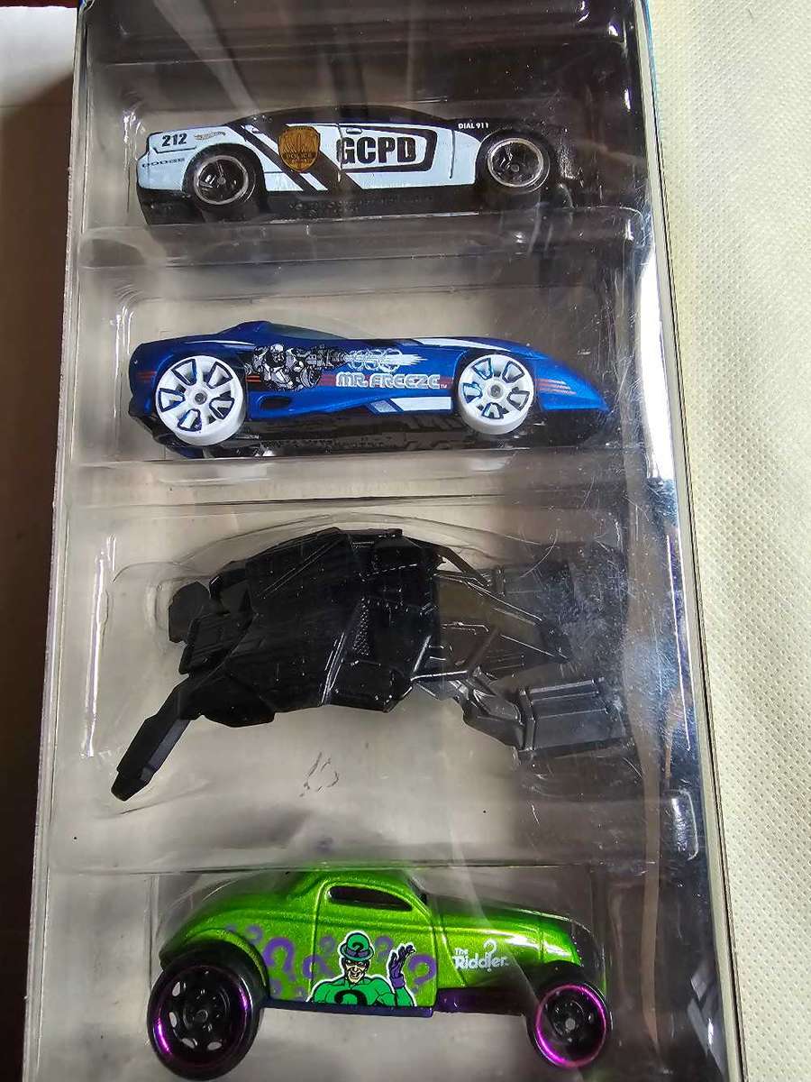 Batman hotwheel collectable set