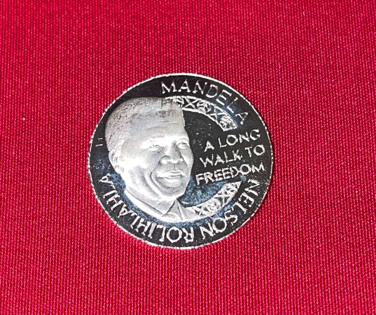 Mint of Norway - .999 Silver 3.4g Mandela Nobel Peace Prize Laureate Medallion