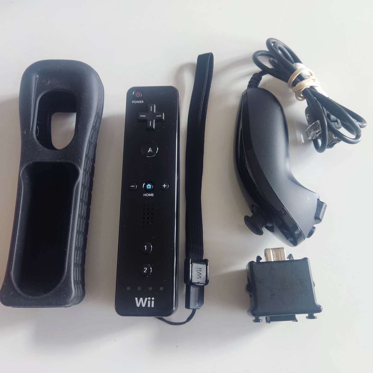 Wii controller +motion plus attachment and nunchuk