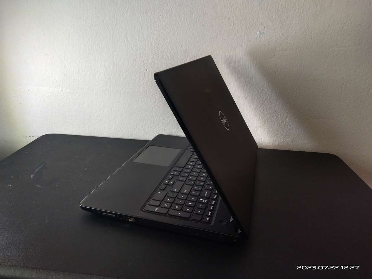 Dell Vostro 3568 Business laptop