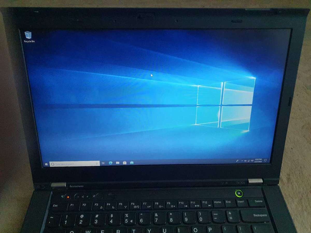 Laptop i5 3320M 6GB RAM 512 GB SSD