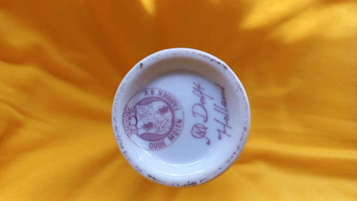 Pink Delft vase Oude Molen Fabriek