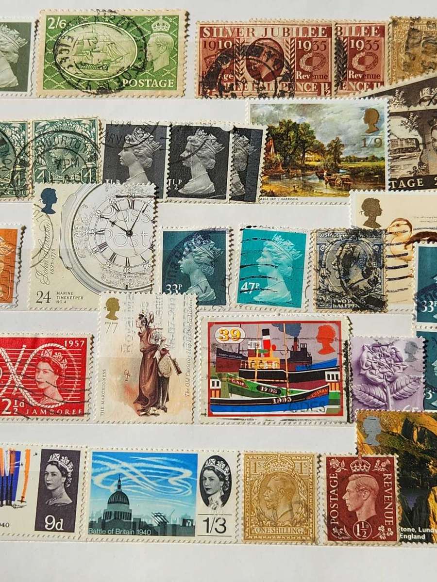 GB - HUGE Value selection in lovely A5 SunSun Stock book - 1 Stamp will pay for all this Treasure