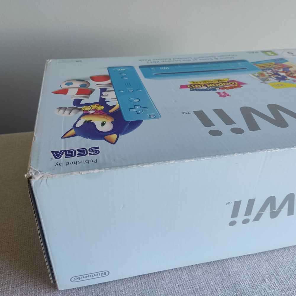Nintendo Wii console Mario and Sonic at the London 2012 Olympic Games +box