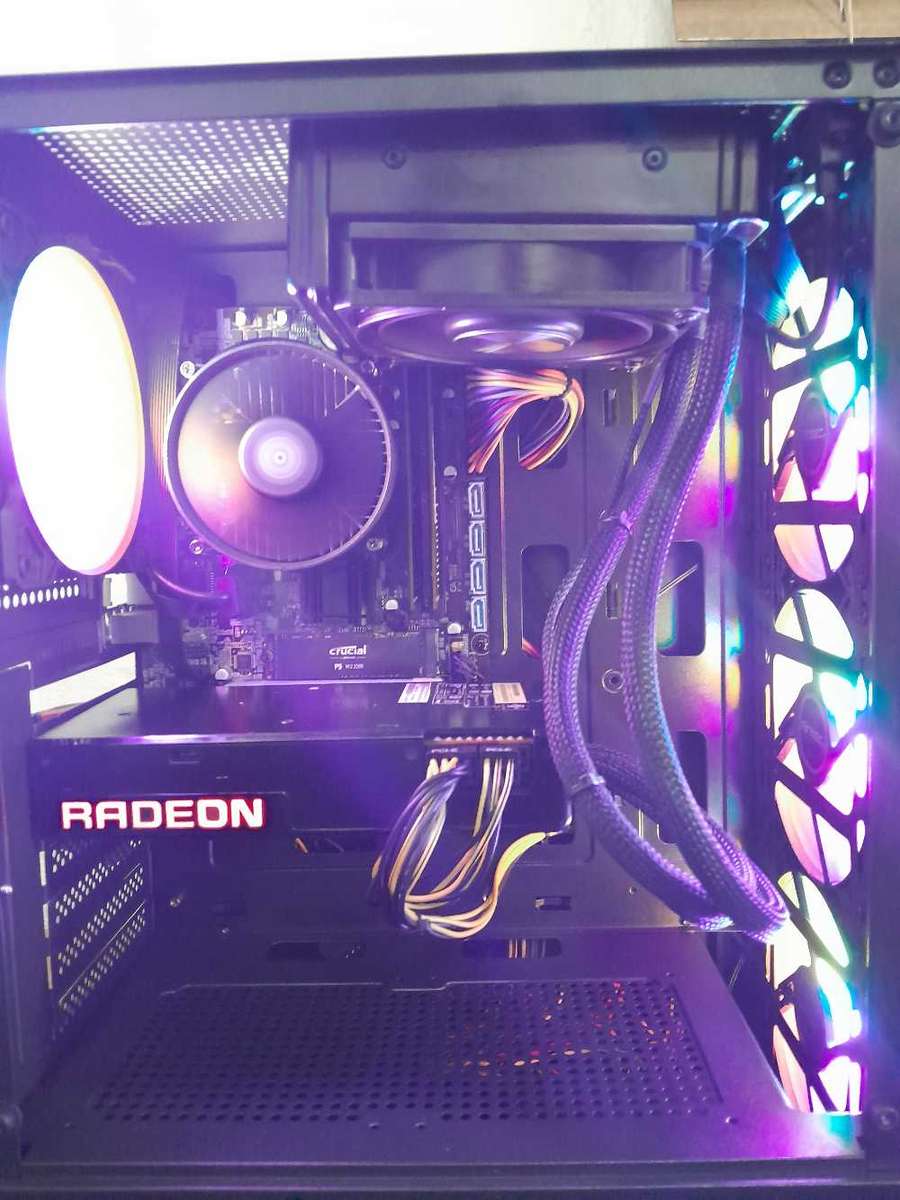 *RARE* R9 fury X gaming pc