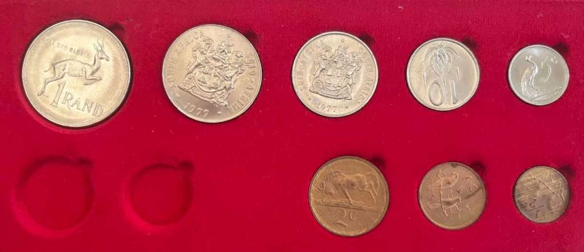 1977 SHORT PROOF SETS 2AVAILABLE)