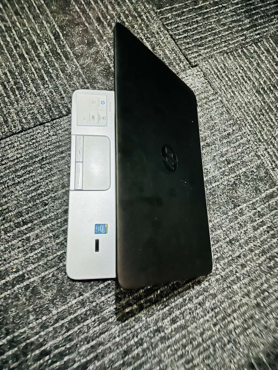 HP ProBook 430 G3 13.3` Intel Core i3 Notebook 8GB Ram 500GB HDD