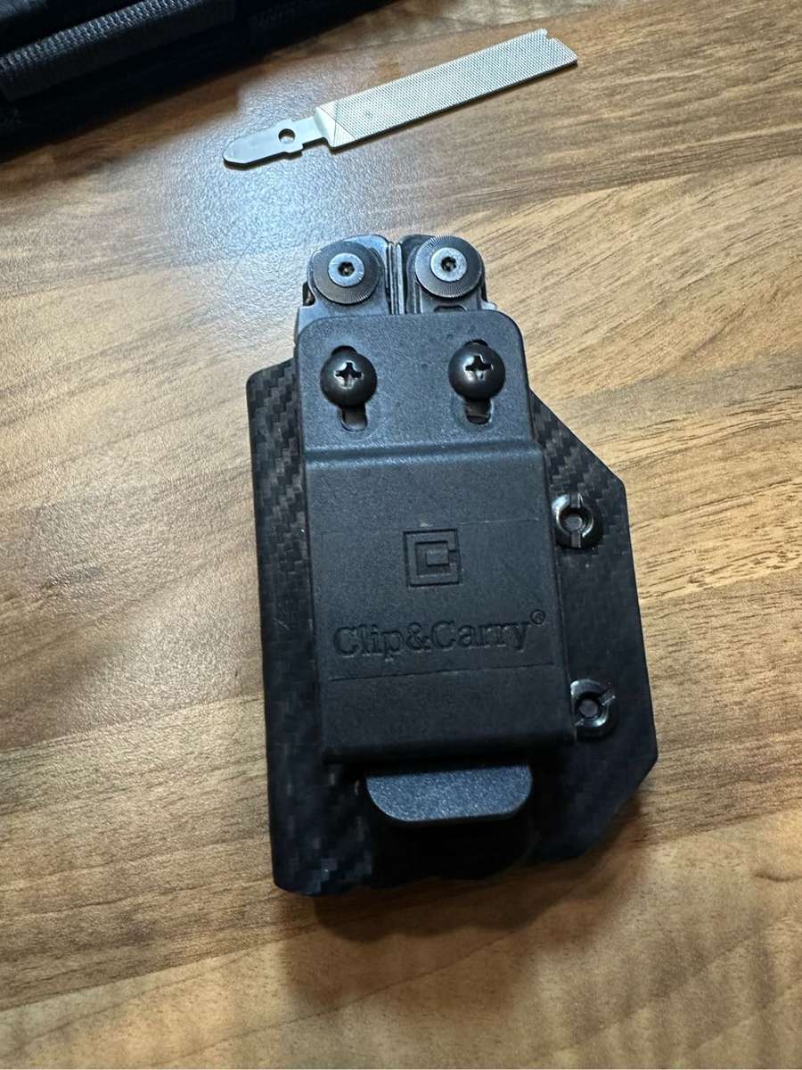 Leatherman Surge Tool Black w/Imported Kydex holster & Nylon Premium Pouch