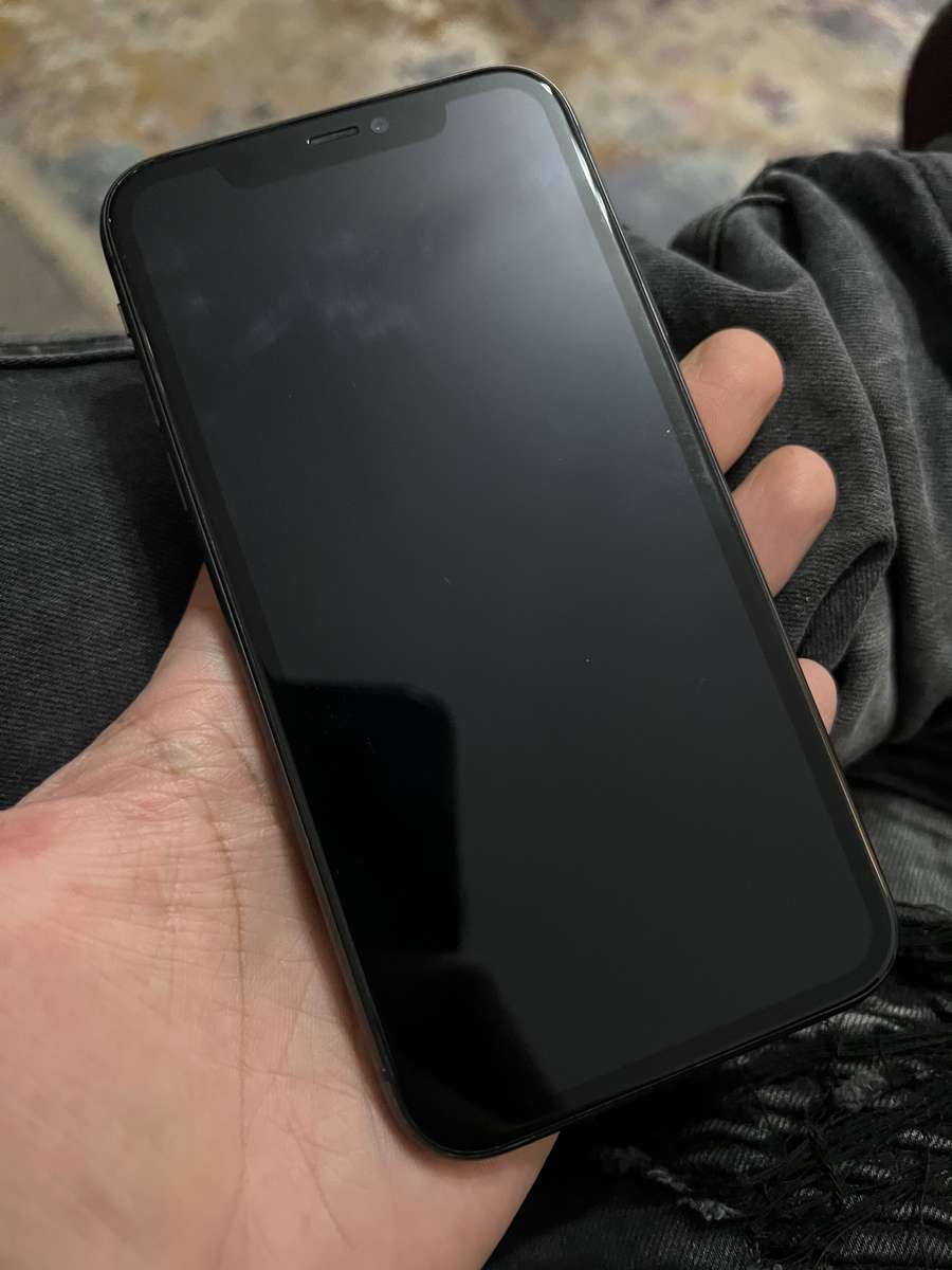 Apple iPhone 11 Please Read