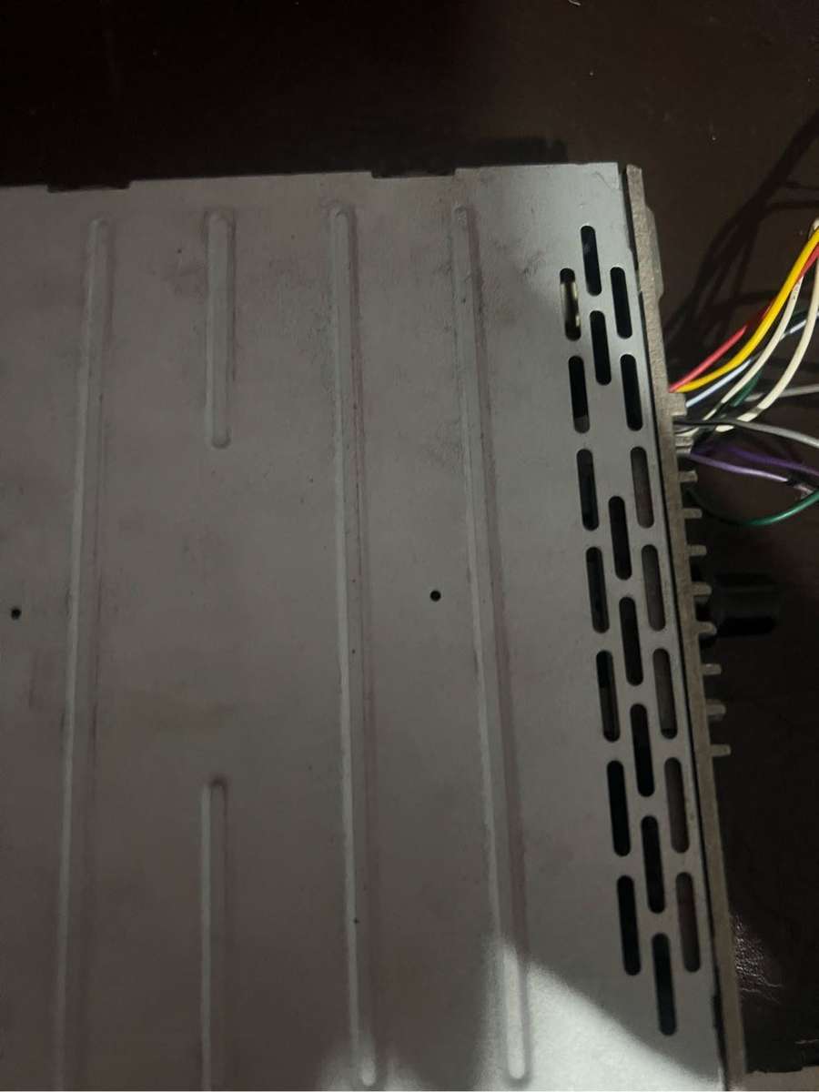 Sony CDX-G1150U radio