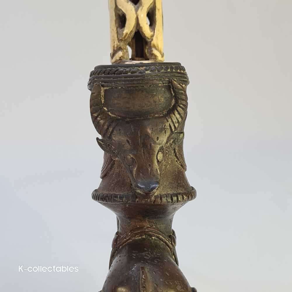 Bamum, Cameroon Grasslands antique ceremonial and prestige bone and bronze pipe. King's pipe