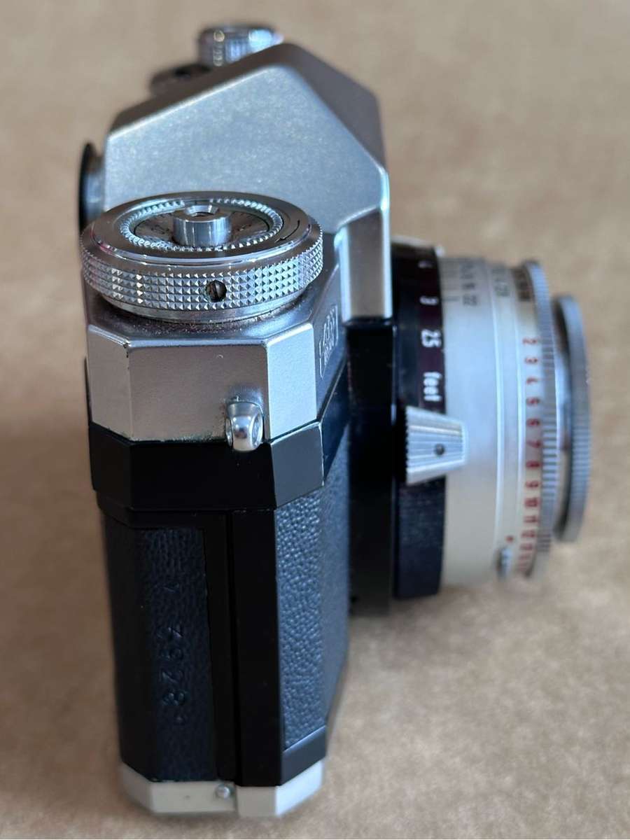 Zeiss Ikon Contaflex Synchro-Compur circa 1950s