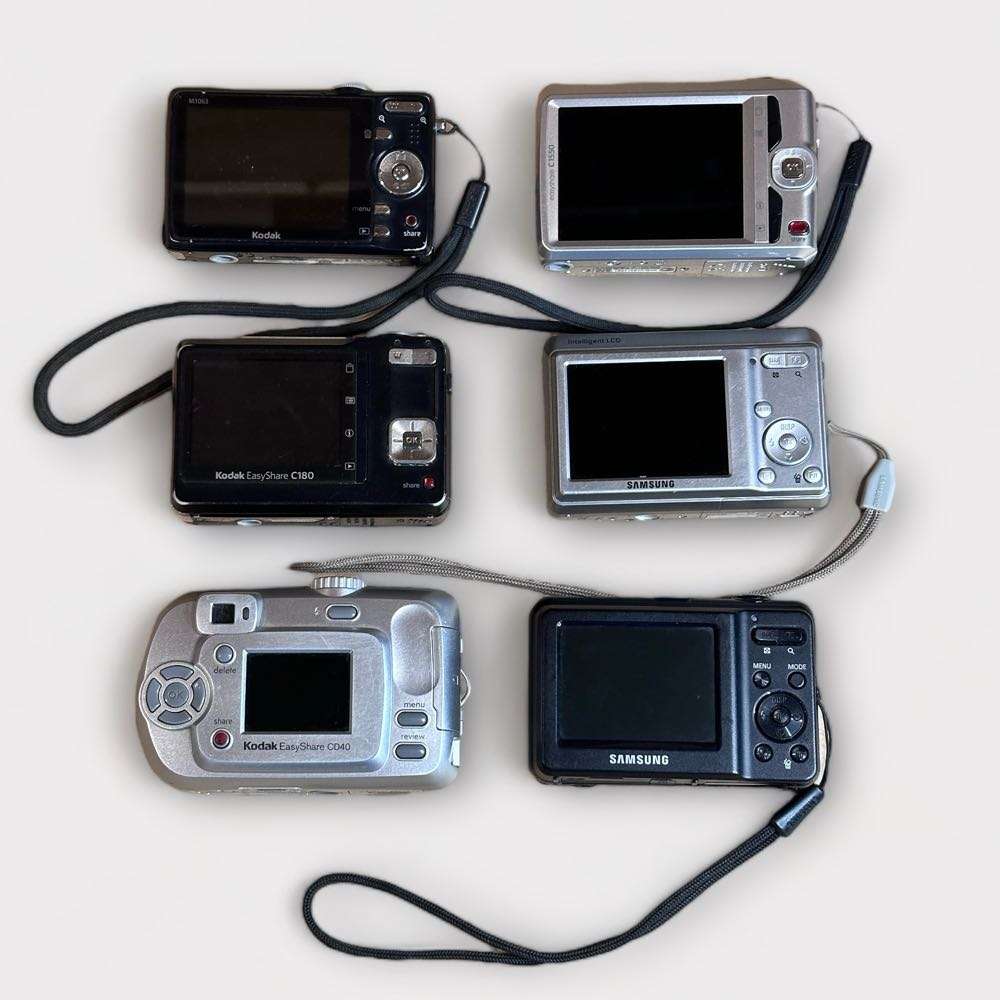 Vintage Digital Cameras Lot
