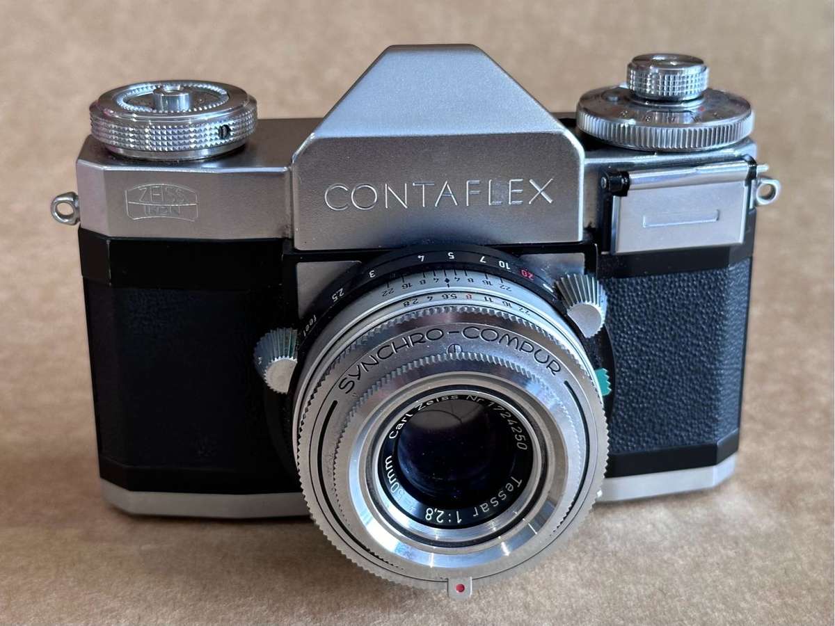 Zeiss Ikon Contaflex Synchro-Compur circa 1950s