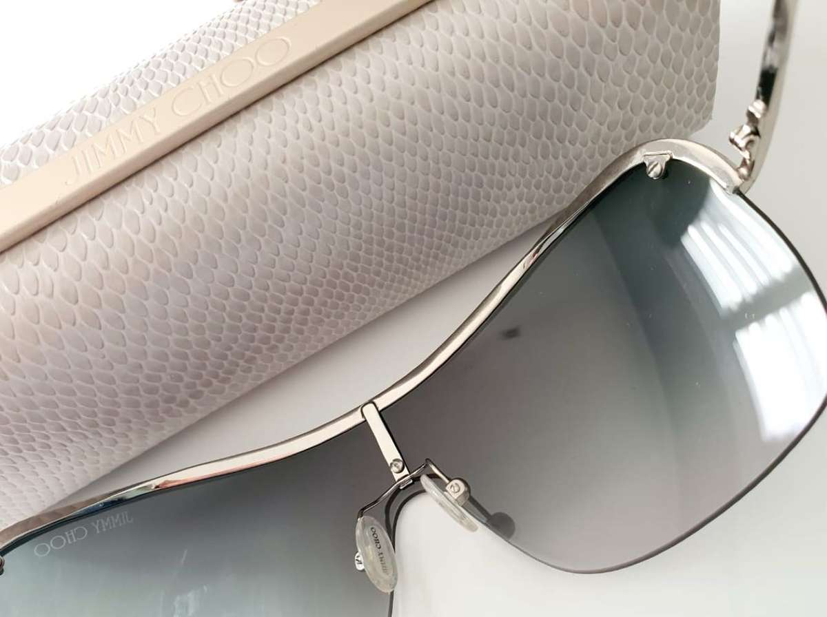STUNNING PAIR OF BRAND NEW JIMMY CHOO GLASSES - WITH CASE AND CLOTH