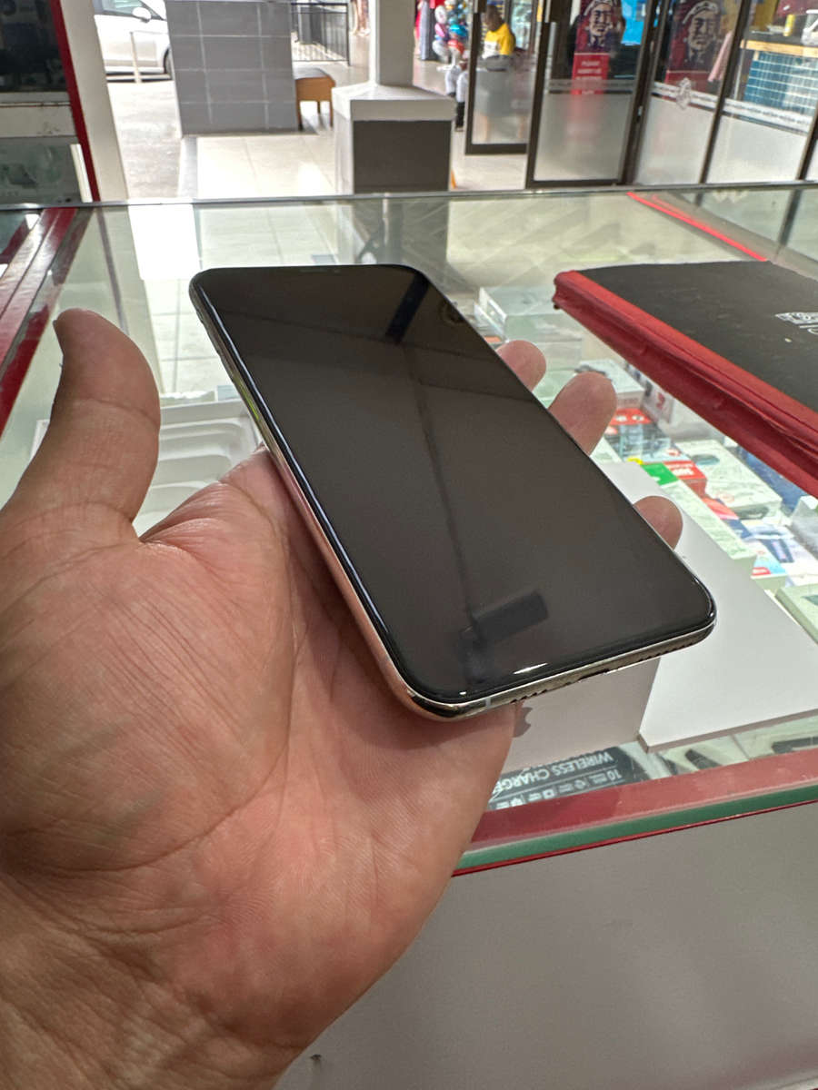 IPHONE XS MAX 256GB SILVER