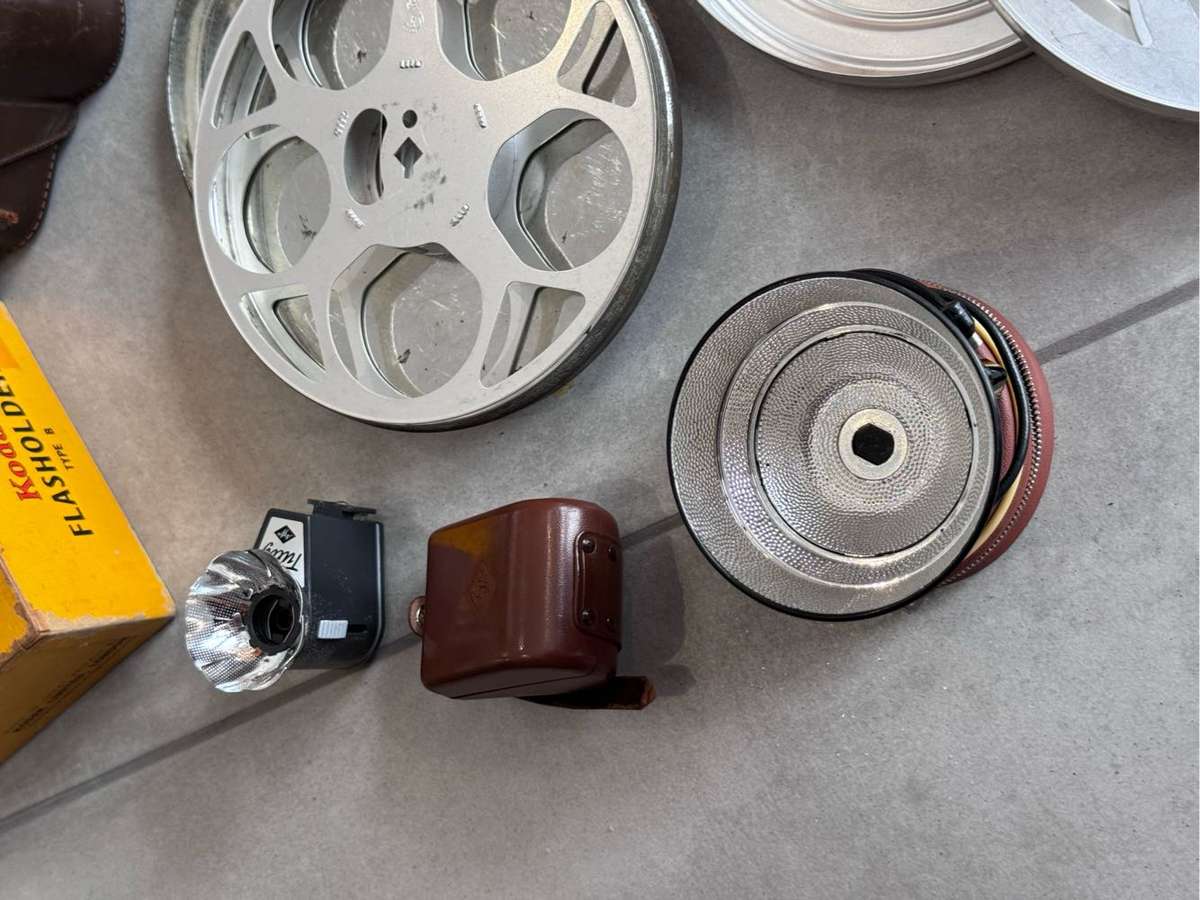 Vintage Photography & Videography Related Items