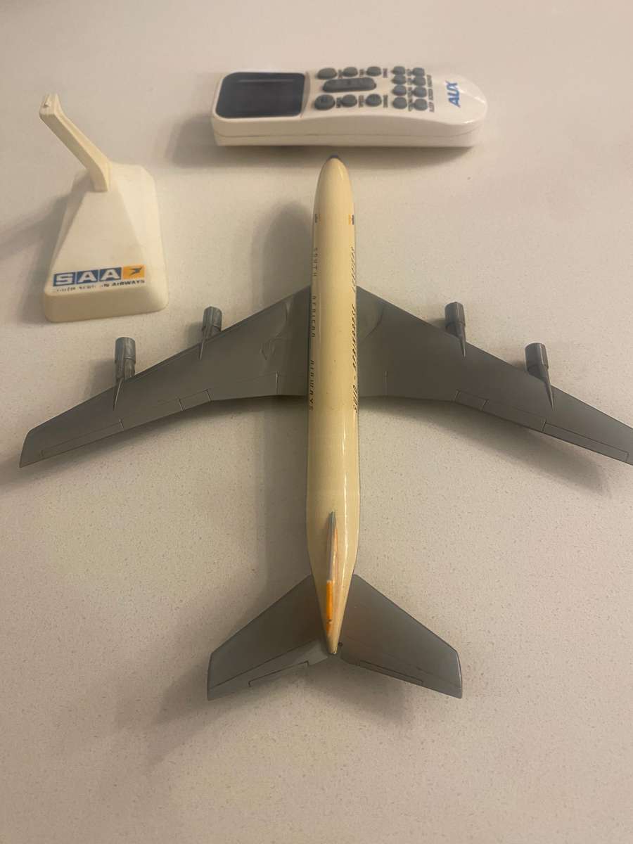 SAA/SAL model airplane Boeing 707