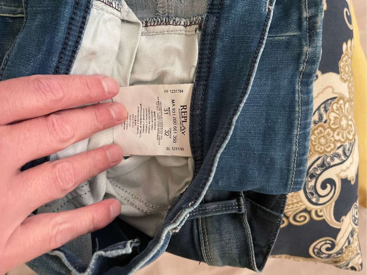 Replay anbass dark blue jeans size 32 medium great condition