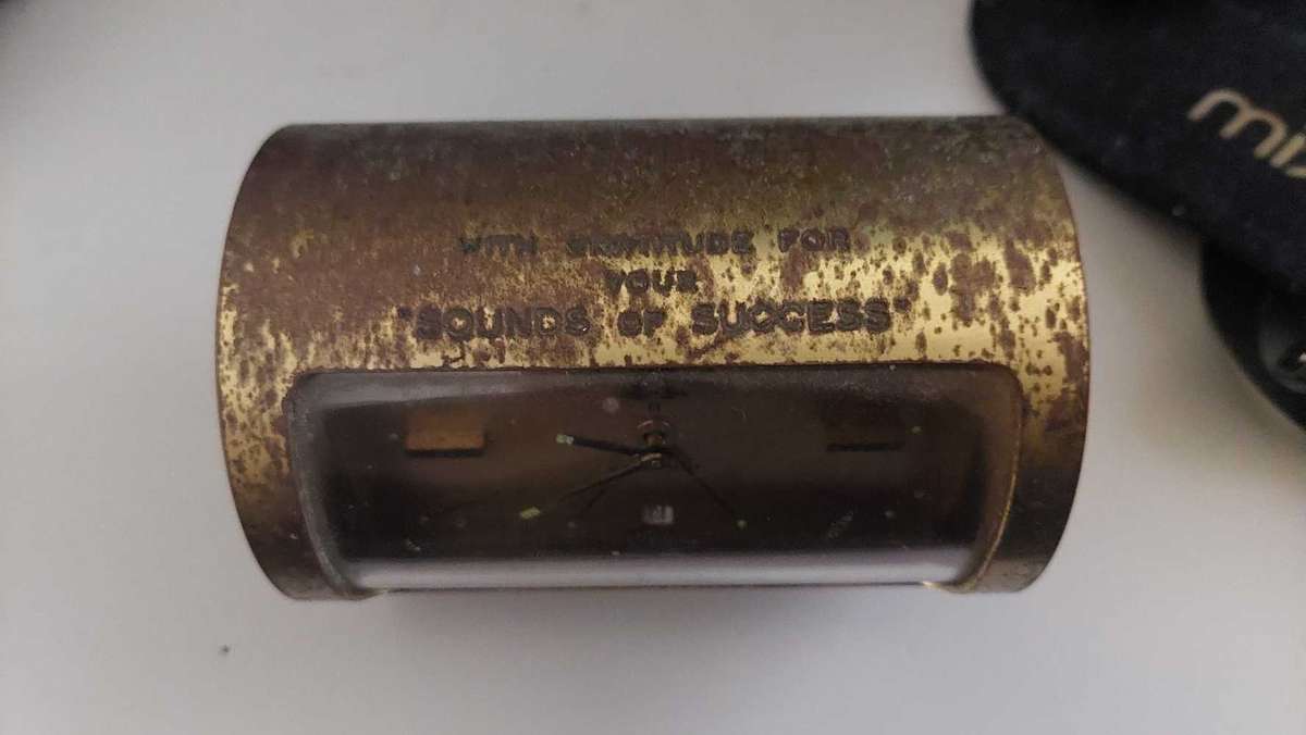 Swiza 8 Calendar alarm clock