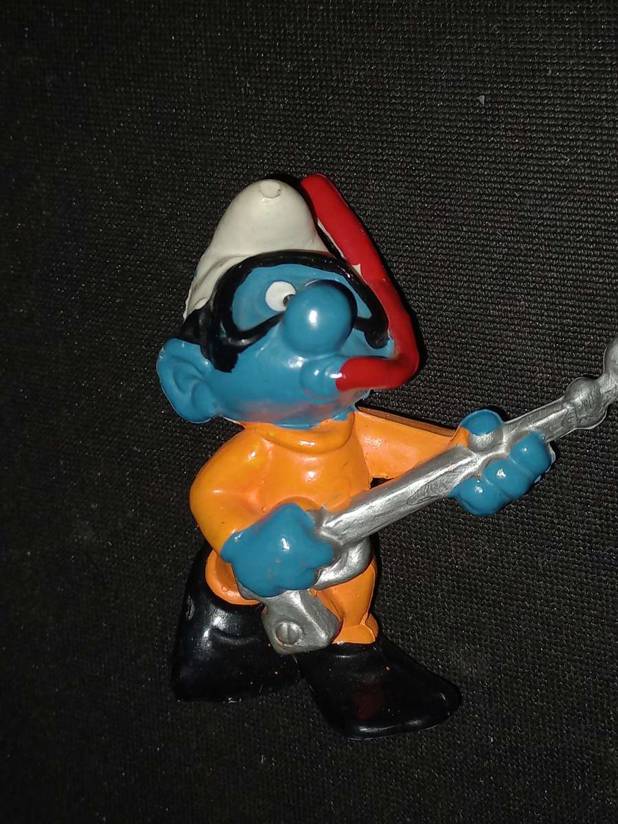Vintage Smurf scuba diver