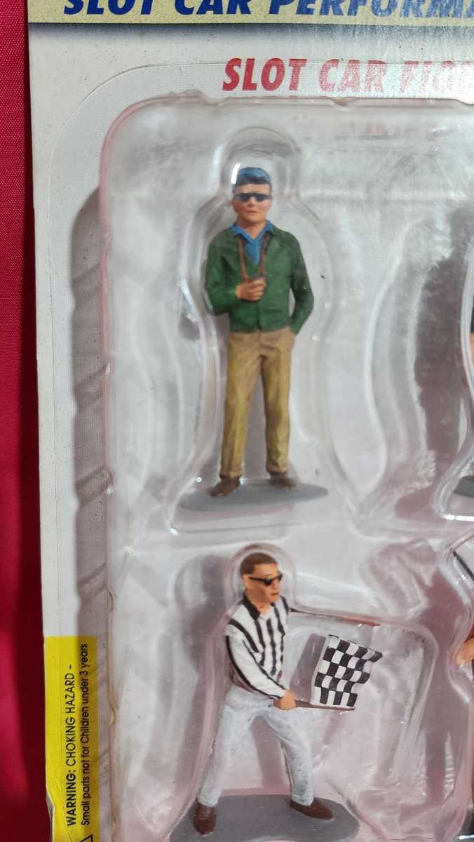 Race Marshall's 1:32