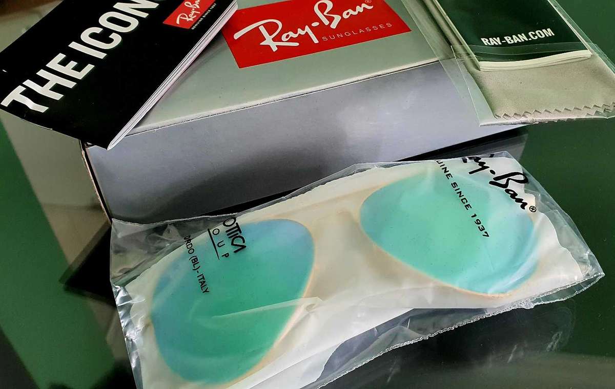 Ray Ban Aviator Sunglasses Gold Frame with Green Flash Lenses RB3025 55mm