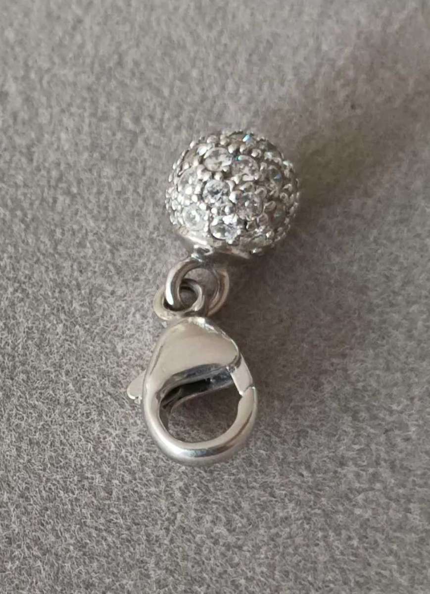 STUNNING 925 STERLING SILVER CHARM 2.64g