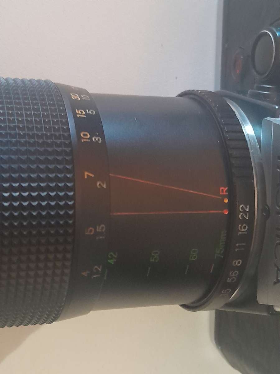 Vintage Yashica FX-D Quartz