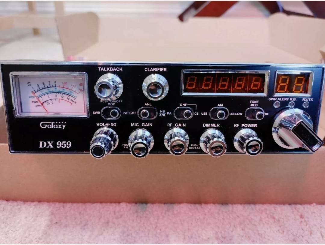 Galaxy dx 959 cb radio