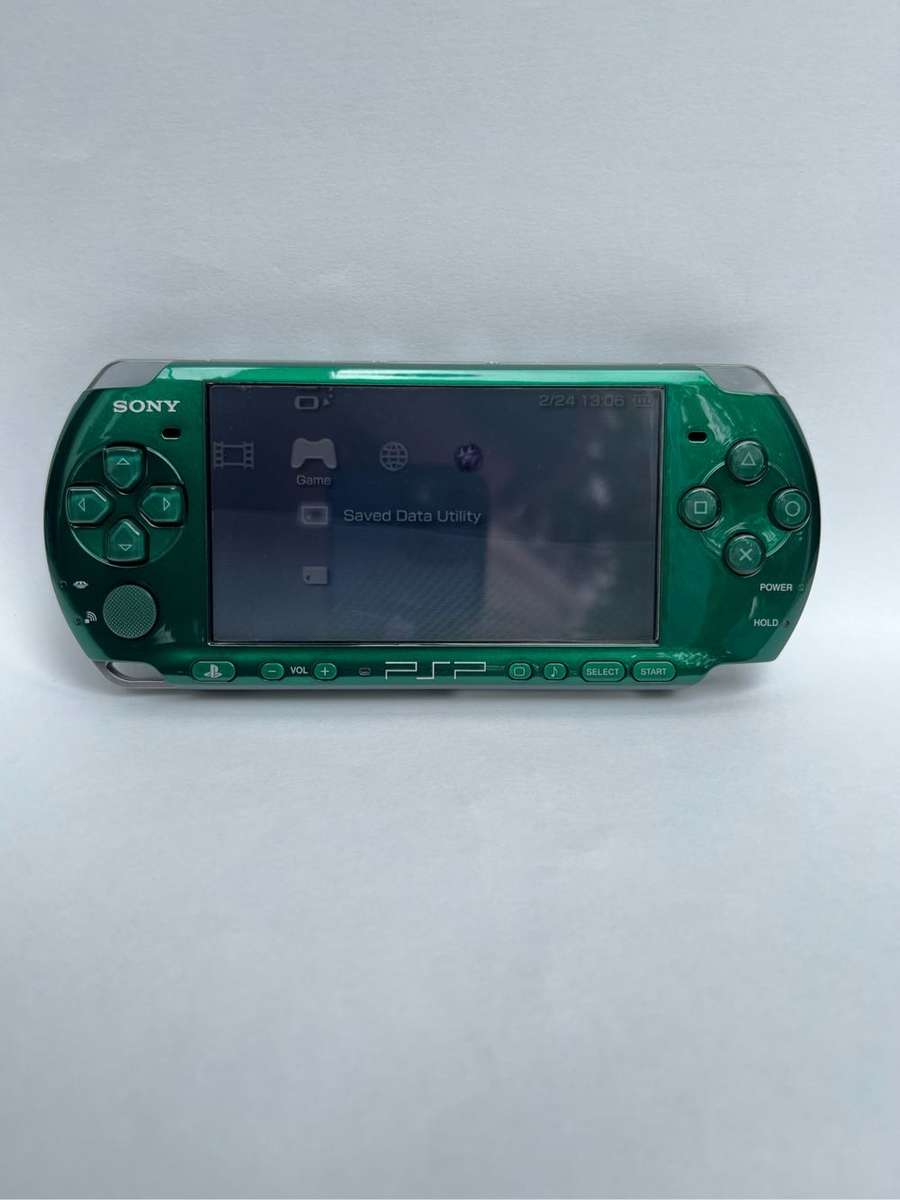 Rare Japanese PSP-3000 and Games