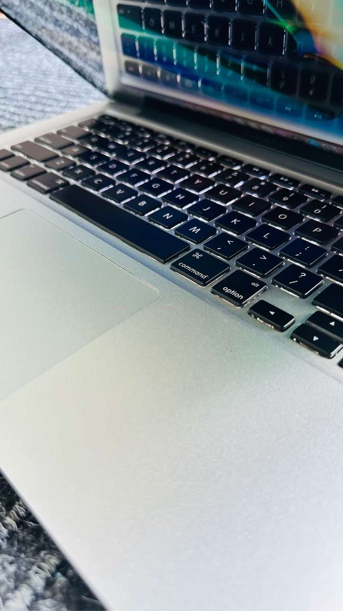 Apple MacBook Pro Core-i5 256GB SSD 4GB RAM 13 inch (2011)