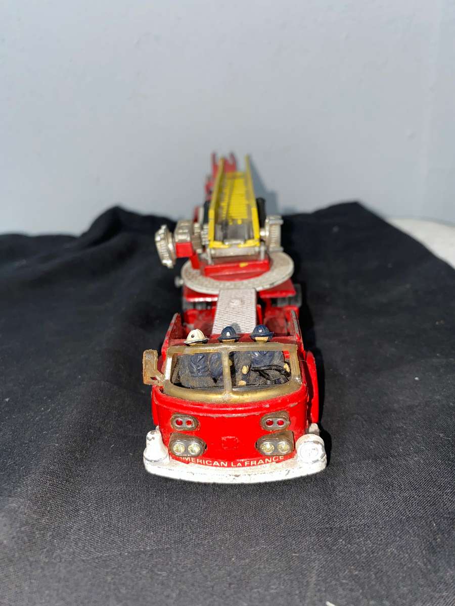 RARE Vintage Corgi Major Toys American LaFrance Fire Truck Aerial Rescue Tractor