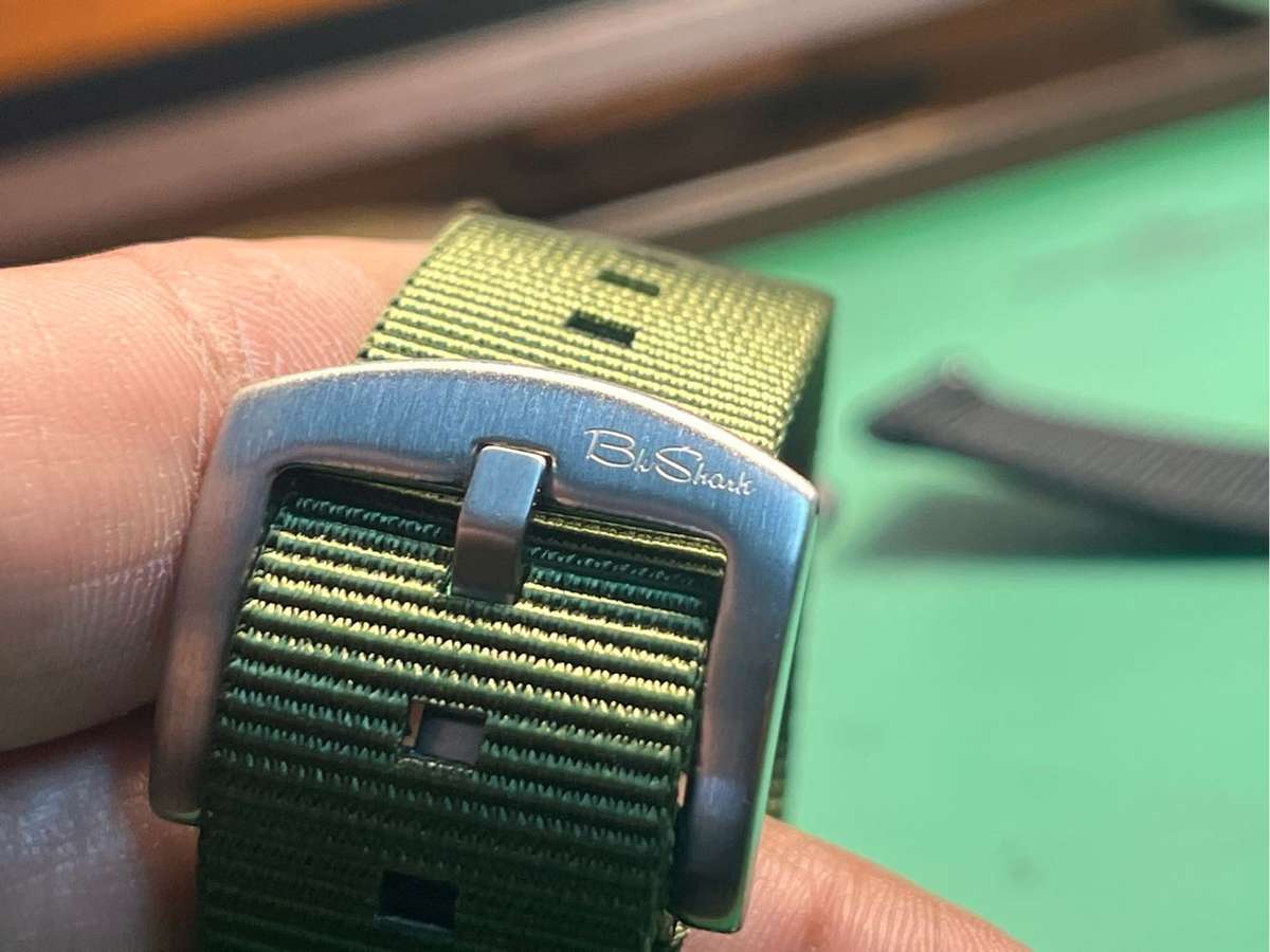 VICTORINOX SWISS ARMY WATCH