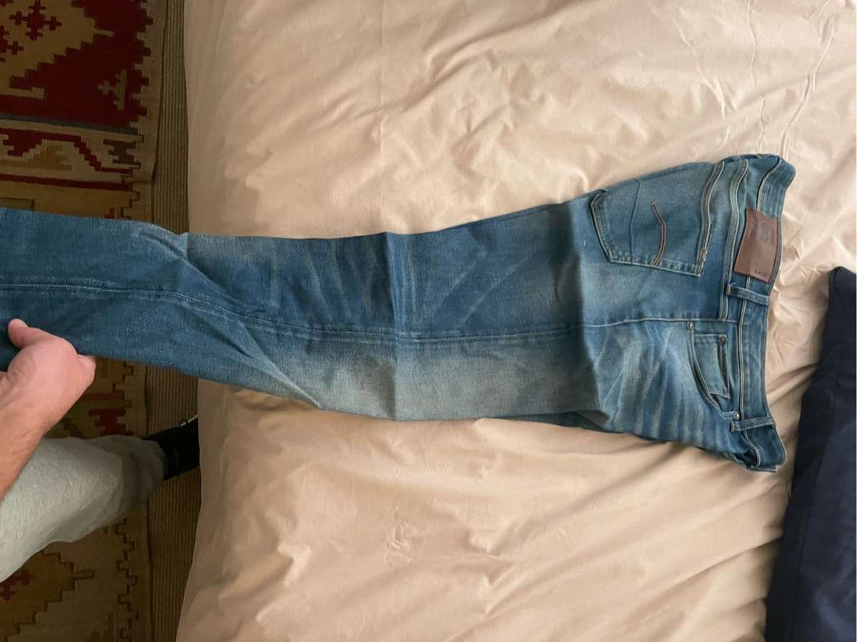 G star raw blue jeans size 32 medium great condition