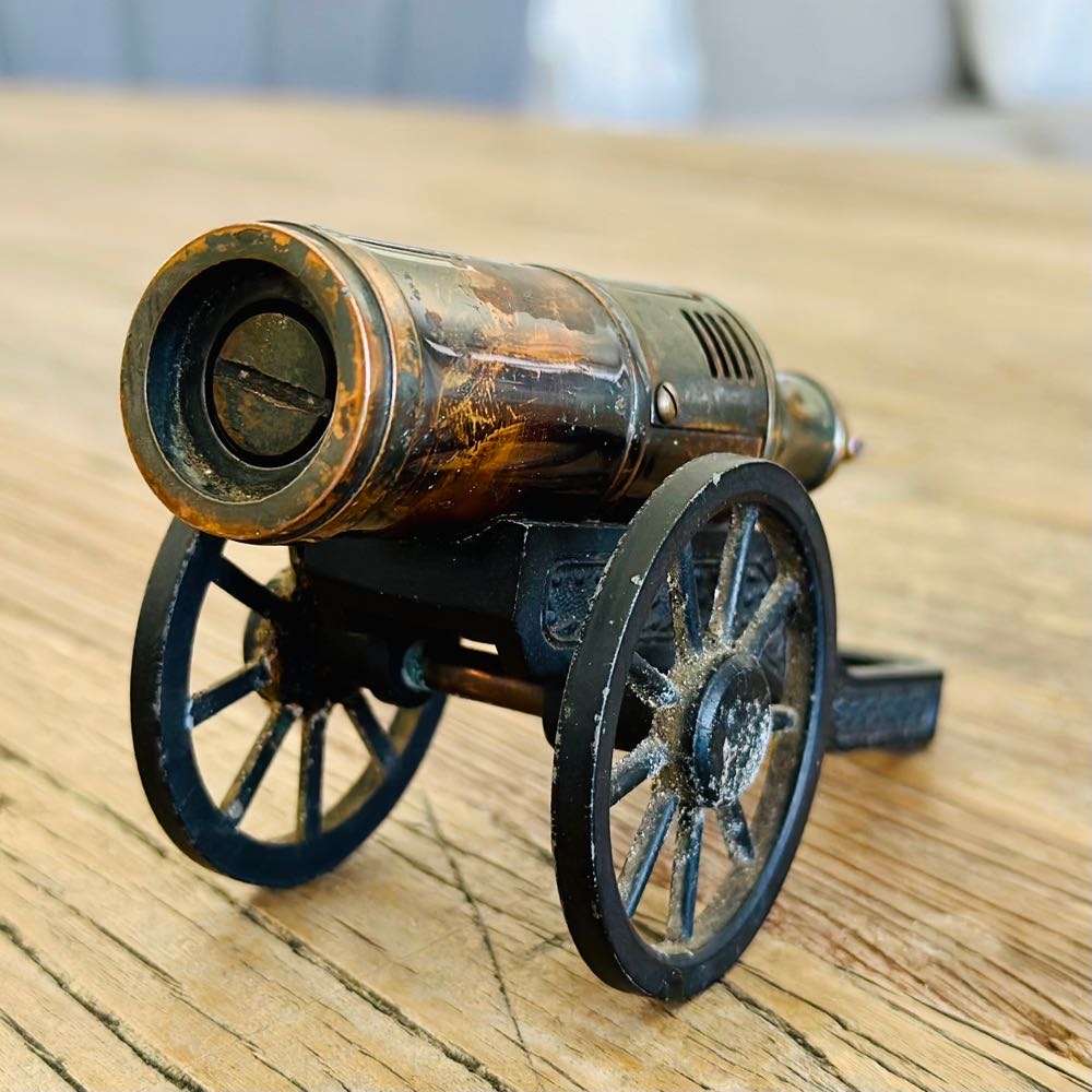 Vintage Canon Lighter